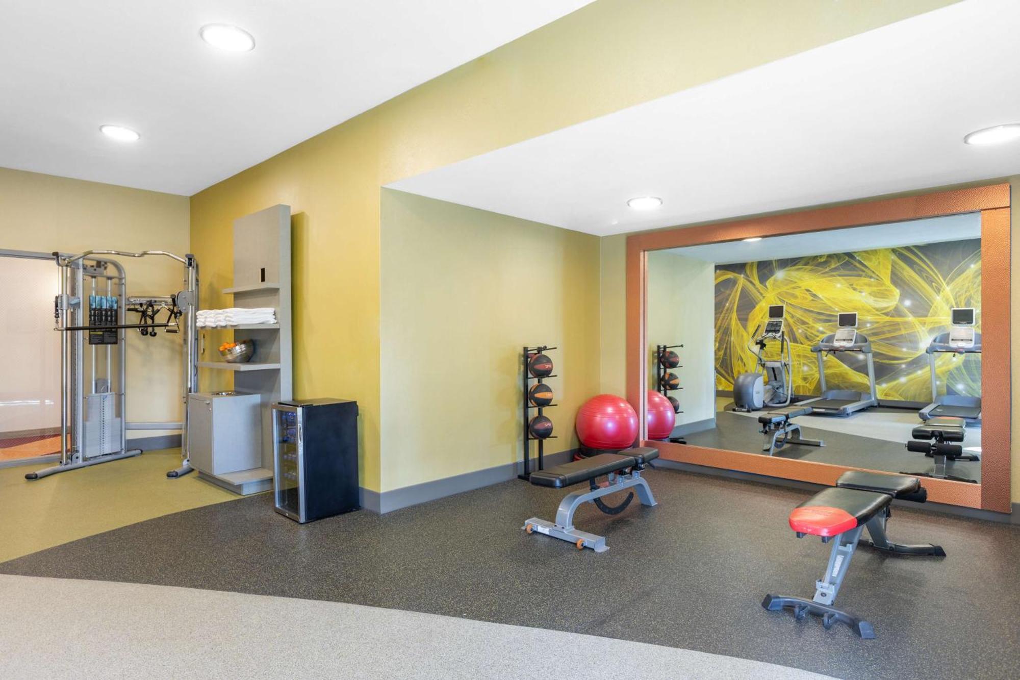 Hilton Garden Inn Gilroy Dış mekan fotoğraf