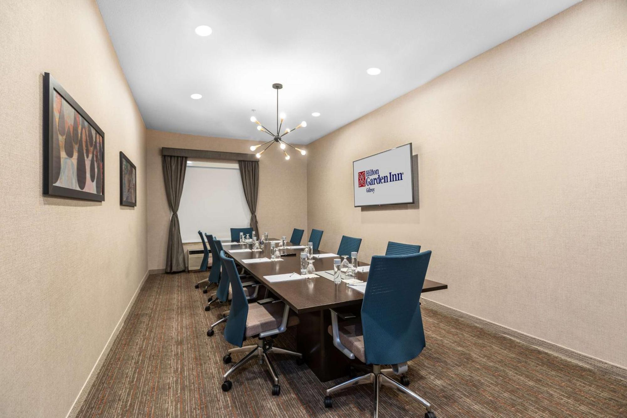 Hilton Garden Inn Gilroy Dış mekan fotoğraf