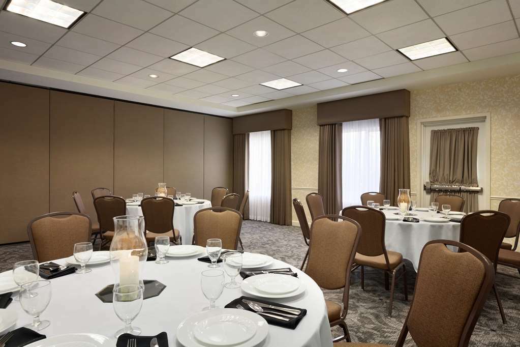 Hilton Garden Inn Gilroy Konforlar fotoğraf